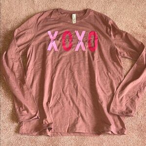 Bella Canvas Heather CVC Shirt in Pink